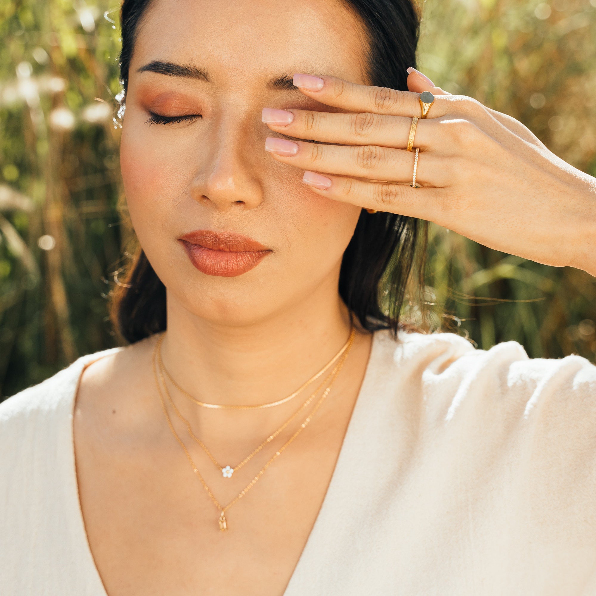Filigree Band Ring | Simple & Dainty Jewelry