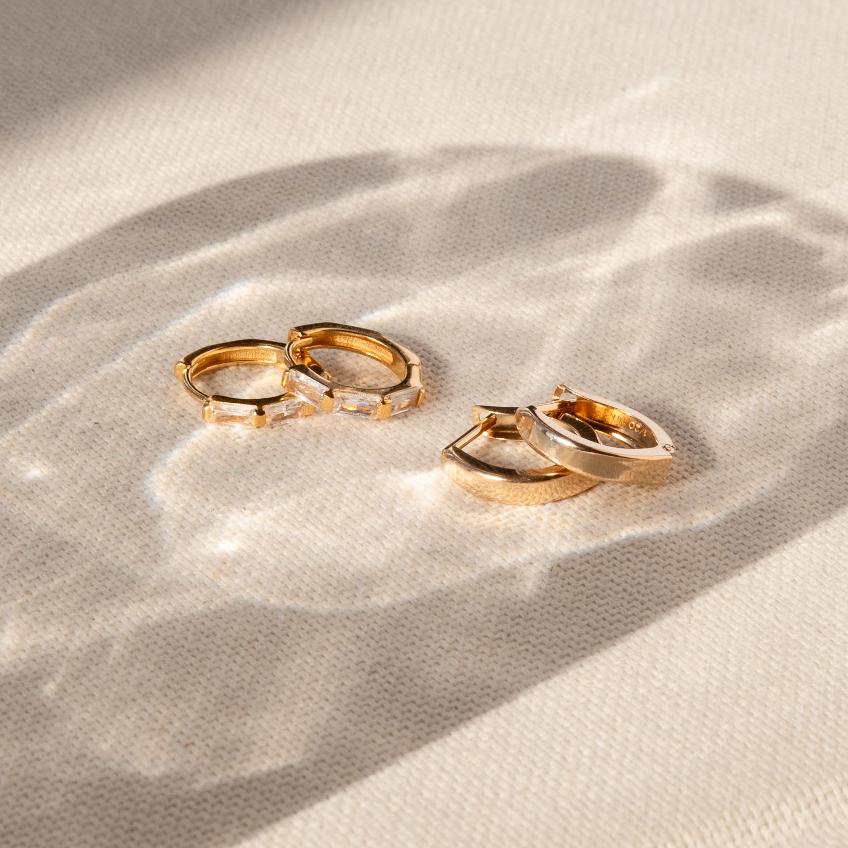 Small Chunky Hoop Earrings | Simple & Dainty Jewelry