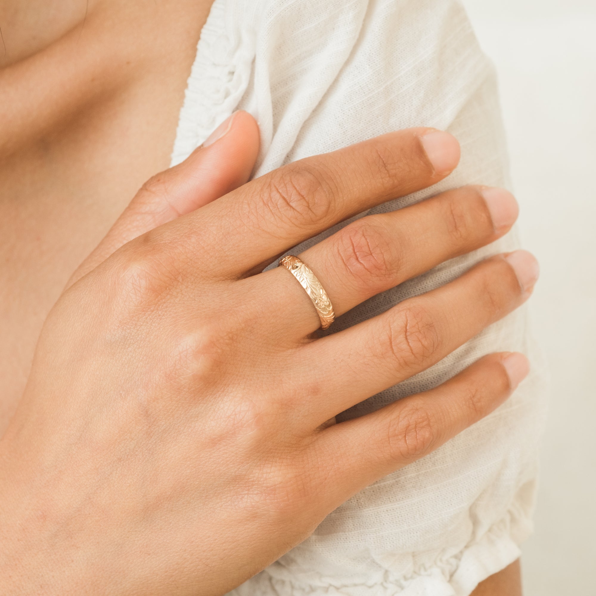 Thick Flower Band Ring | Simple & Dainty Jewelry