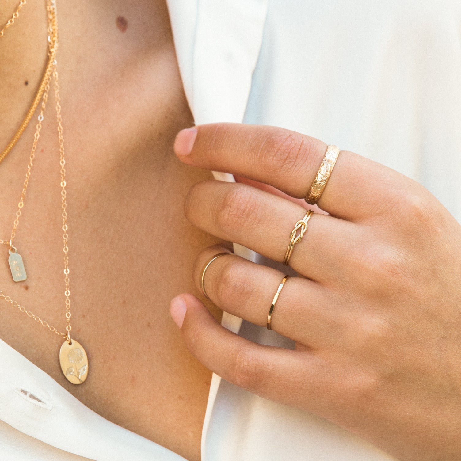 Thick Flower Band Ring | Simple & Dainty Jewelry