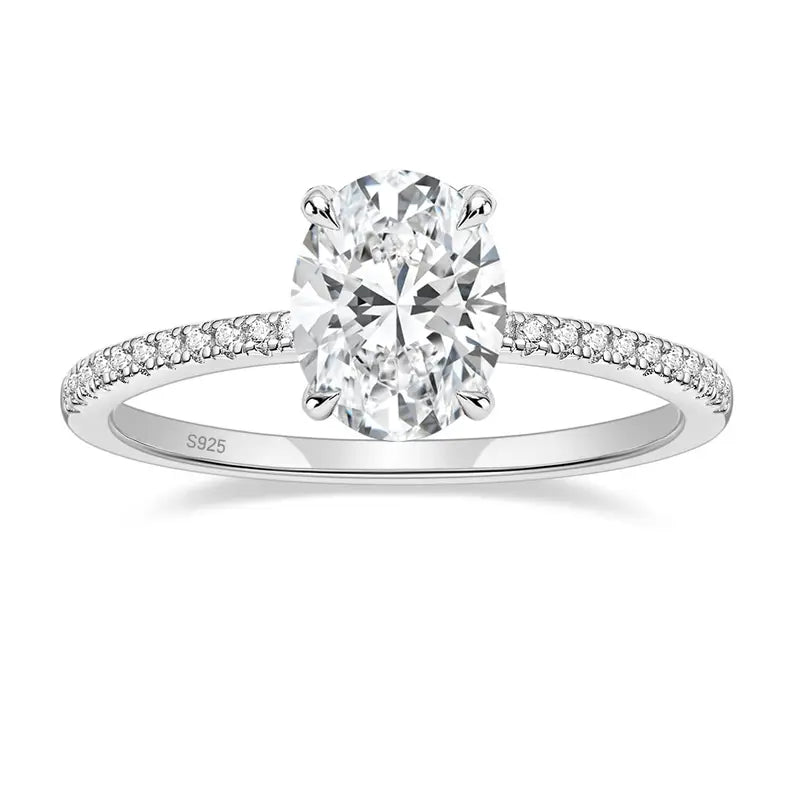 Hanna Oval Cut Moissanite Ring